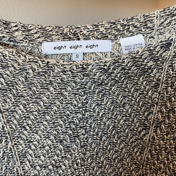 Pullover Sweater - Picture 2 of 6